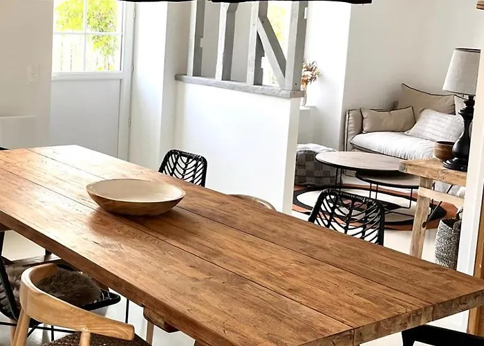 Prázdninový dům Maison Familiale Cosy Proche Coutainville *